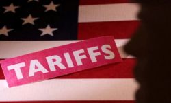 ترامب يدرس تعليق الرسوم الجمركية على السيارات